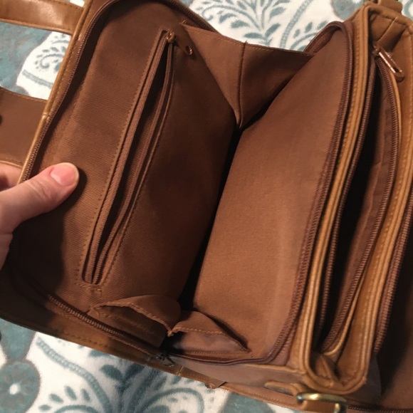 Gorgeous brown vintage looking crossbody purse - Picture 6 of 8